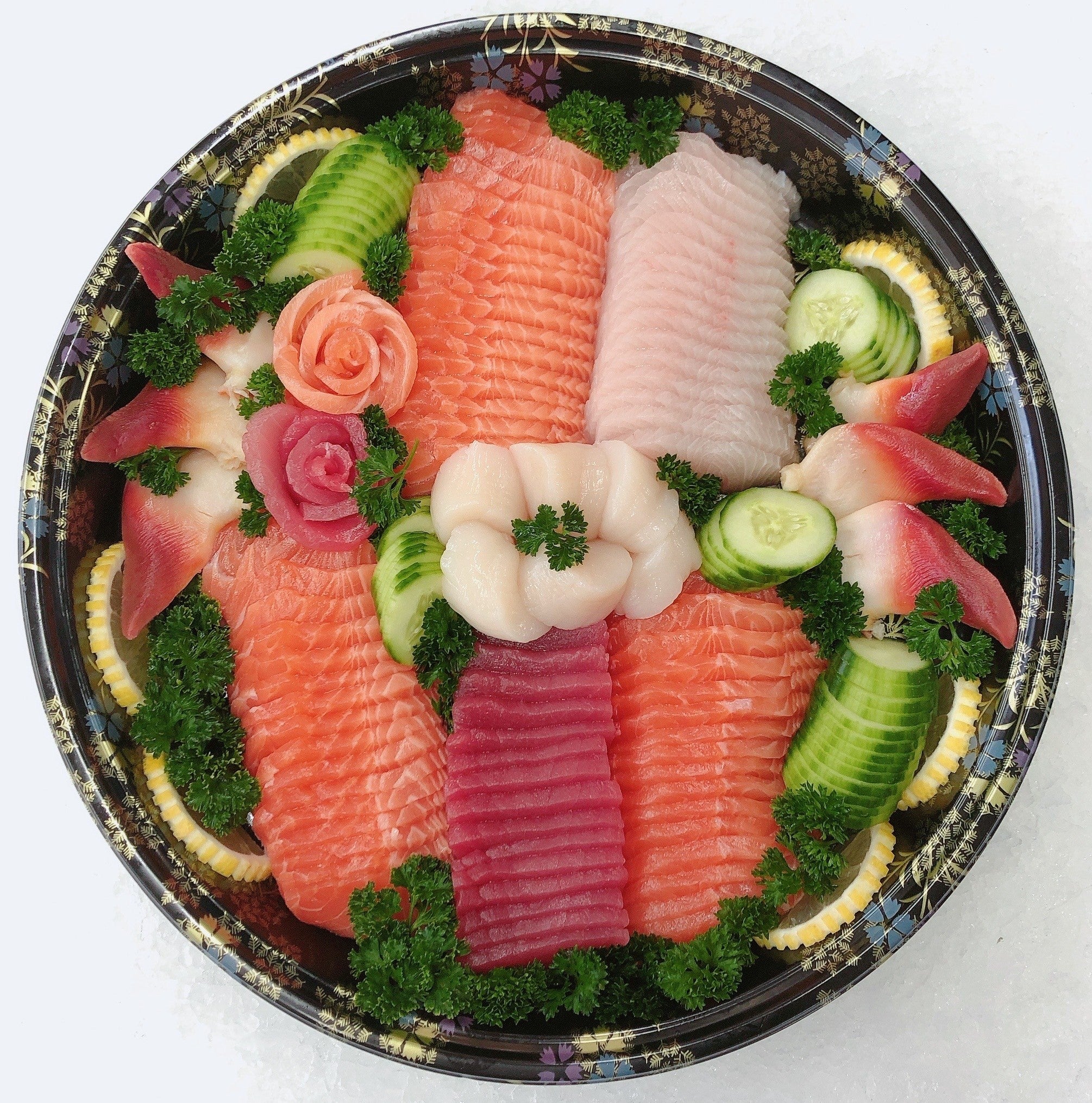 CLAUDIO’S SIGNATURE MIXED SASHIMI PLATTER